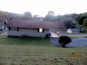 337 Lucy Rd in Kingsport, TN - Building Photo - Building Photo
