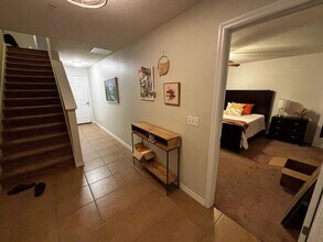 1525 Cloverbay Ln in Casselberry, FL - Foto de edificio - Building Photo