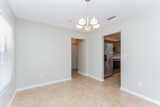1248 Hanover Ct in Spring Hill, FL - Building Photo - Building Photo