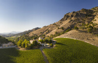 5870 Silverado Trail in Napa, CA - Foto de edificio - Building Photo