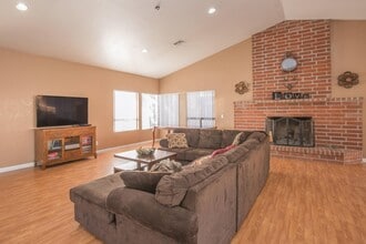 Summerridge in Victorville, CA - Building Photo - Building Photo