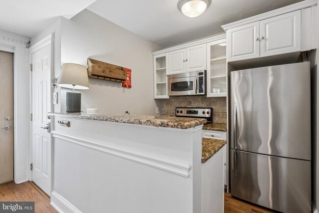 property at 1730 Pine St