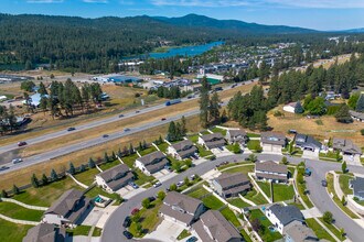 Orchard Land Duplexes in Coeur d'Alene, ID - Foto de edificio - Building Photo