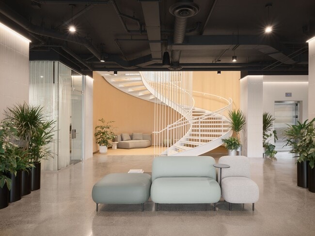 Mellem Manoir-Des-Trembles in Gatineau, QC - Building Photo - Building Photo