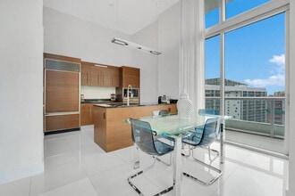 485 Brickell Ave, Unit SI ID1520396P in Miami, FL - Foto de edificio - Building Photo