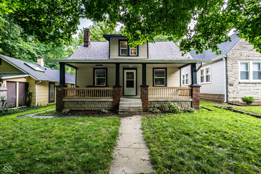 4658 Hinesley Ave in Indianapolis, IN - Building Photo