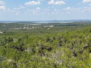 901 Madrona Dr in Canyon Lake, TX - Building Photo - Building Photo