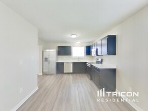 8513 Sweet Birch Dr in Indianapolis, IN - Building Photo - Building Photo