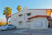 Northpoint Apartments in Tucson, AZ - Foto de edificio - Building Photo