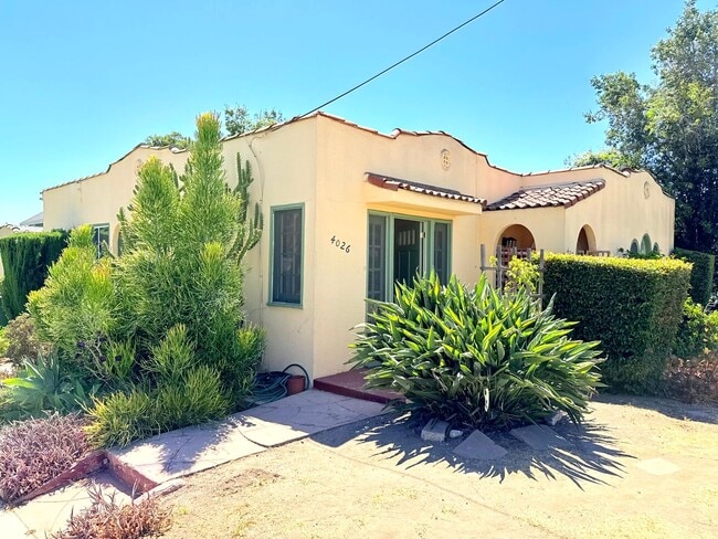 property at 4026-4026 York Blvd