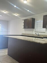 18889 NW 35th Ave in Miami Gardens, FL - Building Photo - Building Photo
