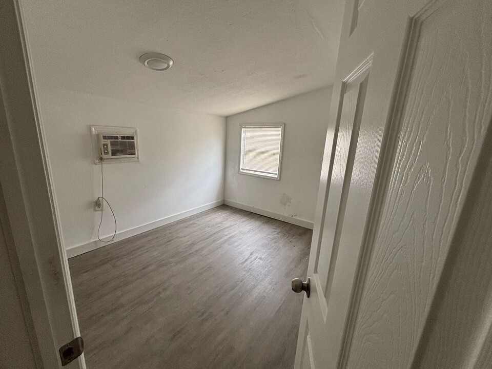 701 N J St in Lake Worth Beach, FL - Building Photo
