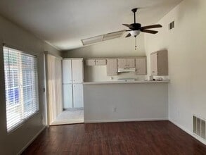 10474 Tolliver St in Adelanto, CA - Building Photo - Building Photo