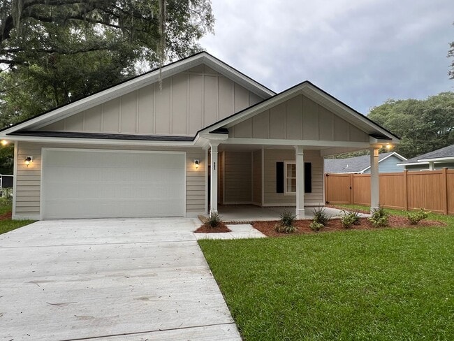 property at 905 Martin Luther King Jr Blvd