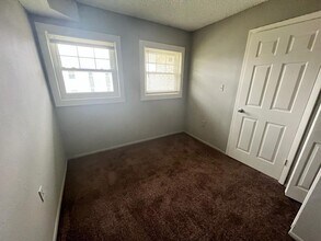 804 Sky Lake Cir in Orlando, FL - Building Photo - Building Photo