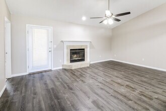 493 Heron Nest Point in Orange Park, FL - Building Photo - Building Photo