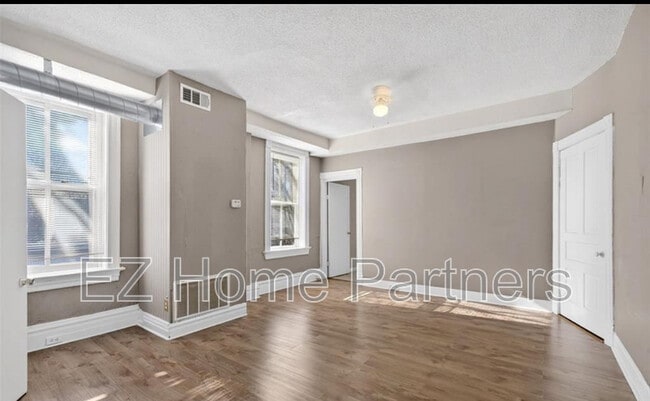 3005 S Compton Ave in St. Louis, MO - Building Photo - Building Photo