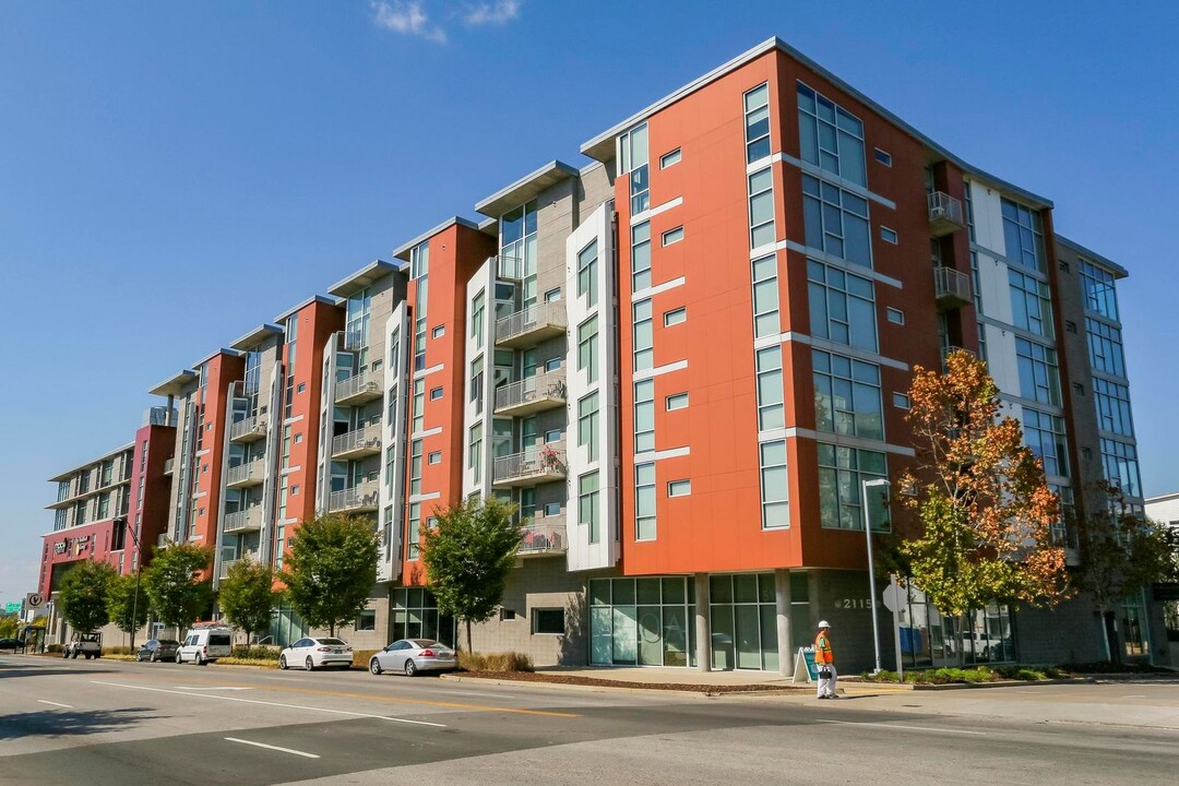 2115 Yeaman Pl in Nashville, TN - Building Photo