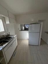 1019 Romayne Ave in Racine, WI - Foto de edificio - Building Photo