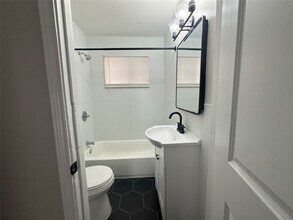515 Margil St in San Antonio, TX - Building Photo - Building Photo