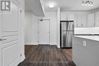 212 Lakeport Rd in St Catharines, ON - Building Photo - Building Photo