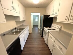 202-204 E Paces Dr in Athens, GA - Building Photo - Building Photo