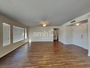 6034 S Lostan Ave in Tucson, AZ - Building Photo - Building Photo