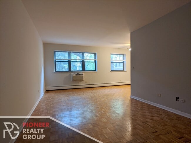 502 W Briar Pl, Unit 510-201