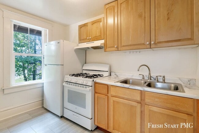 property at 280 Irwin Ave