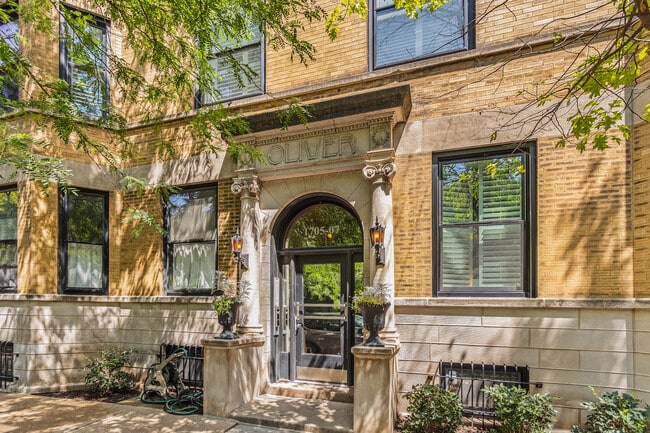property at 1707 N Crilly Ct