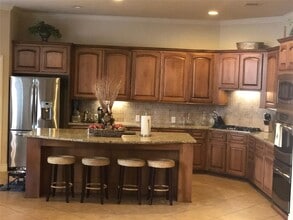 3502 Windmill Elm St in Houston, TX - Building Photo - Building Photo