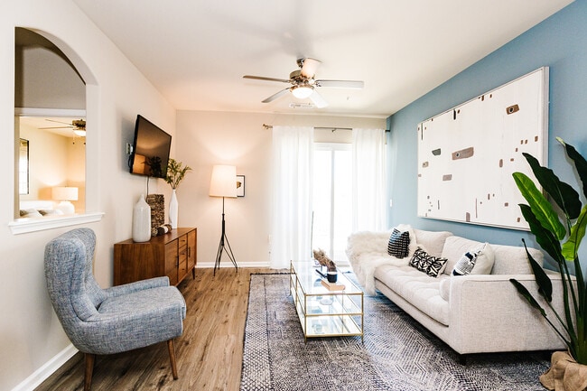 Settler's Landing in California, MD - Building Photo - Building Photo