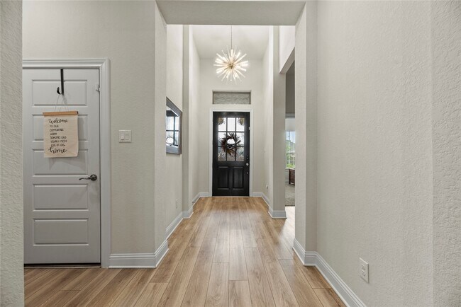 29510 Enchanted Breeze Ln