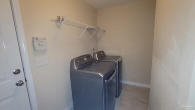 5524 Tucker Circle in Pace, FL - Building Photo - Building Photo