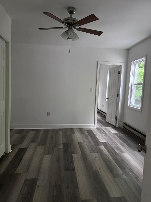 property at 400 N Woodstock Rd
