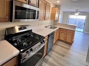 672 Barbary Coast Ave in Henderson, NV - Building Photo - Building Photo