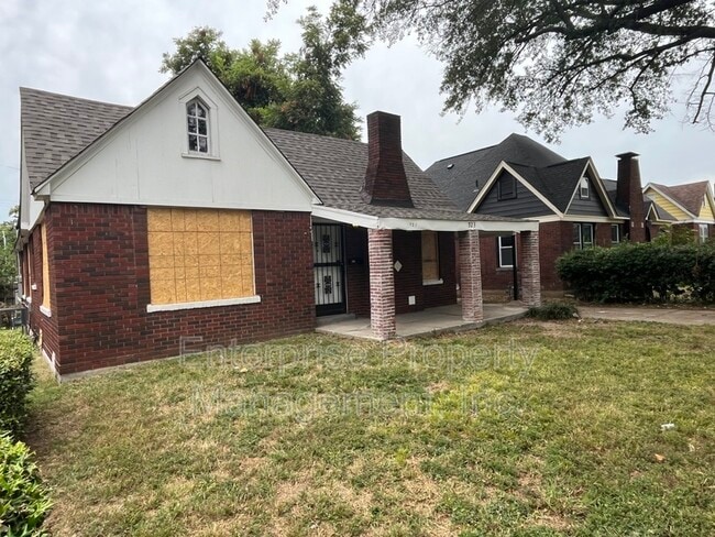 923 Garland St in Memphis, TN - Building Photo - Building Photo