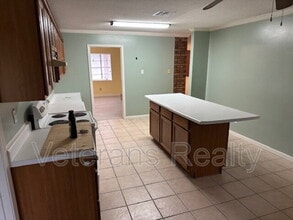 19136 Pineville Rd in Long Beach, MS - Building Photo - Building Photo