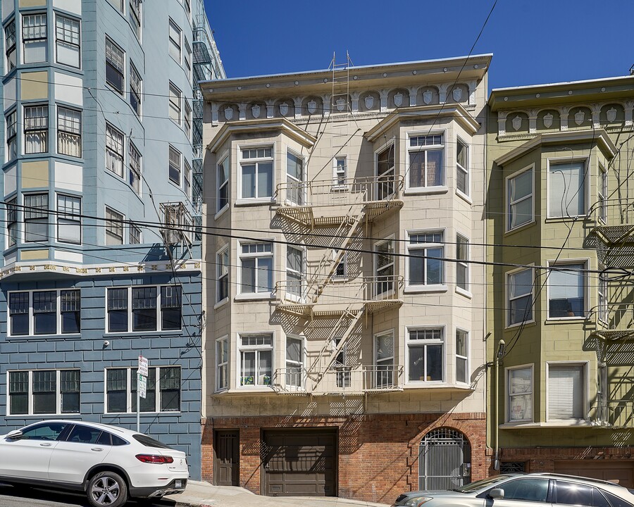 40 Buchanan St in San Francisco, CA - Building Photo