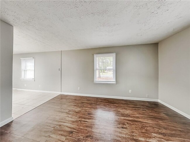 457 Charleston Ln in Lawrenceville, GA - Building Photo - Building Photo