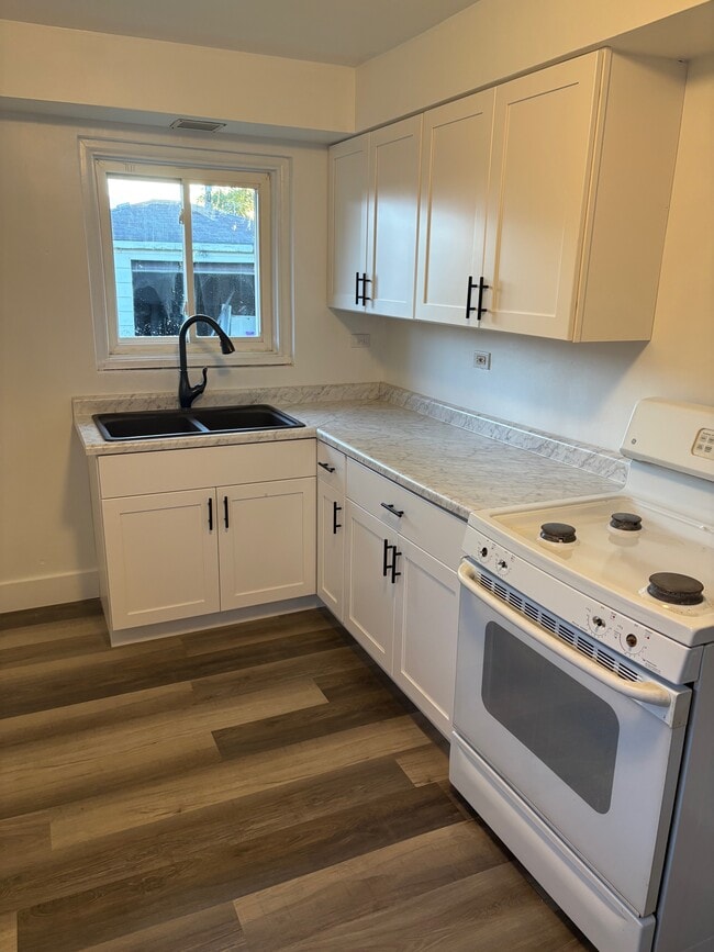 12151 S Ada St in Chicago, IL - Building Photo - Building Photo