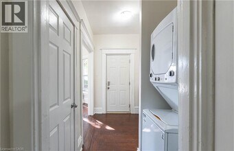 87 Gage Ave S in Hamilton, ON - Building Photo - Building Photo