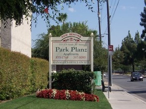 Park Planz in Bakersfield, CA - Building Photo - Building Photo