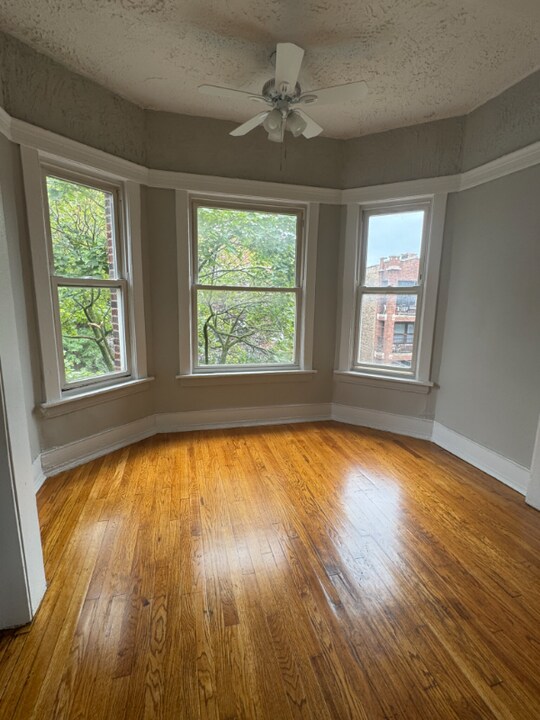 6540 N Lakewood Ave in Chicago, IL - Building Photo