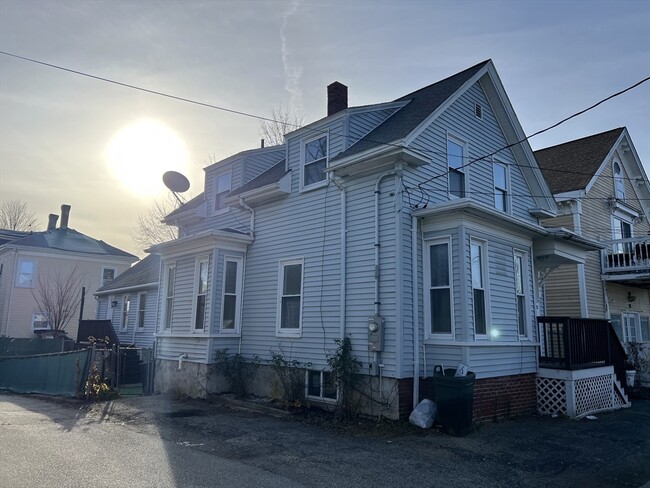 22 Pentucket St in Haverhill, MA - Building Photo - Building Photo