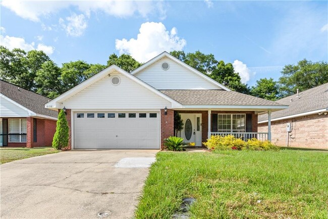 property at 8158 Magnolia Village Dr N