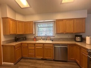 1547 Black Bart Ave in South Lake Tahoe, CA - Building Photo - Building Photo