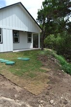 729 Canyon Bend in Canyon Lake, TX - Foto de edificio - Building Photo