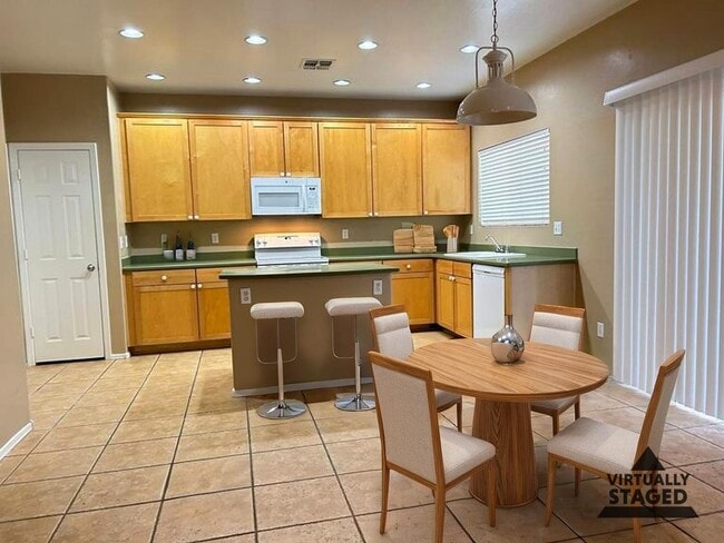 9598 N 82nd Ln in Peoria, AZ - Building Photo - Building Photo