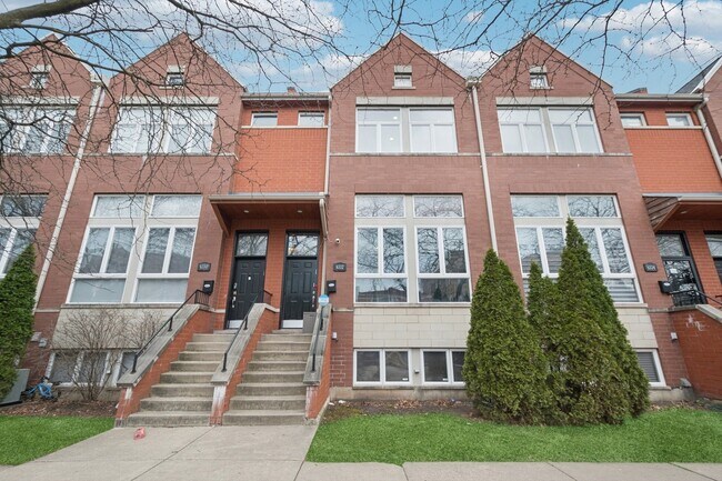 property at 6332 N Sacramento Ave